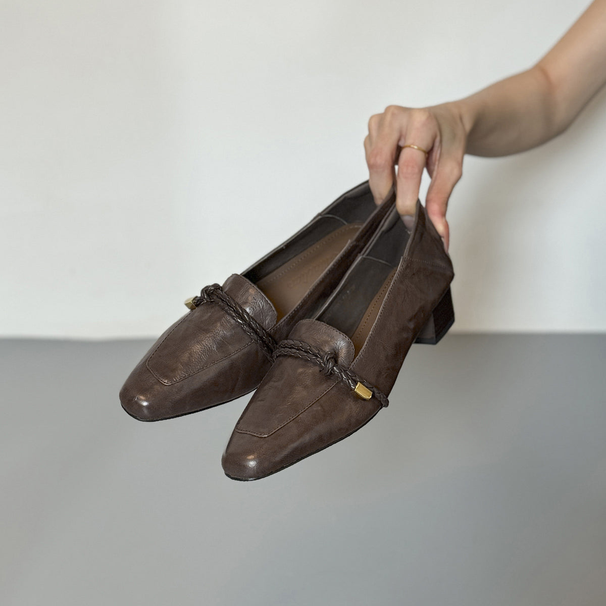 Clara loafers in brown