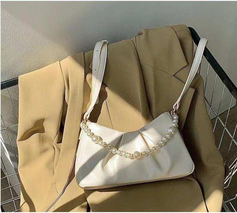 Hadleigh | Womens Pleated Cloud Shoulder Bag Underarm Purse Handbag
