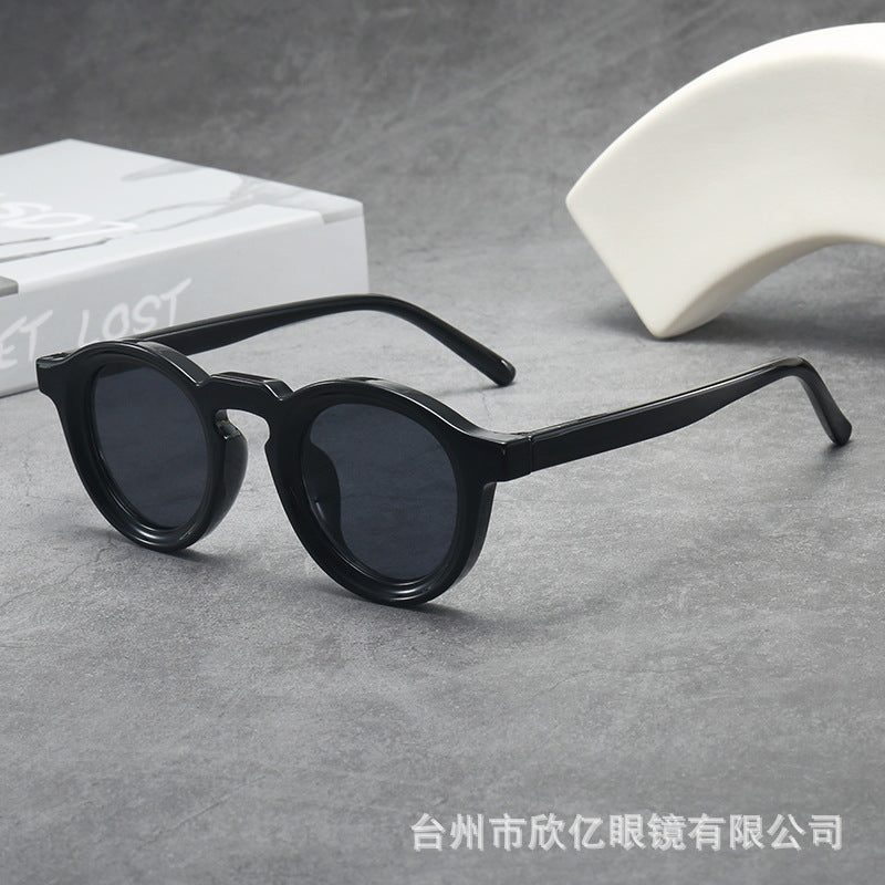 Iris | Womens Tortoiseshell Polarised Round Retro Sunglasses - Dark Grey
