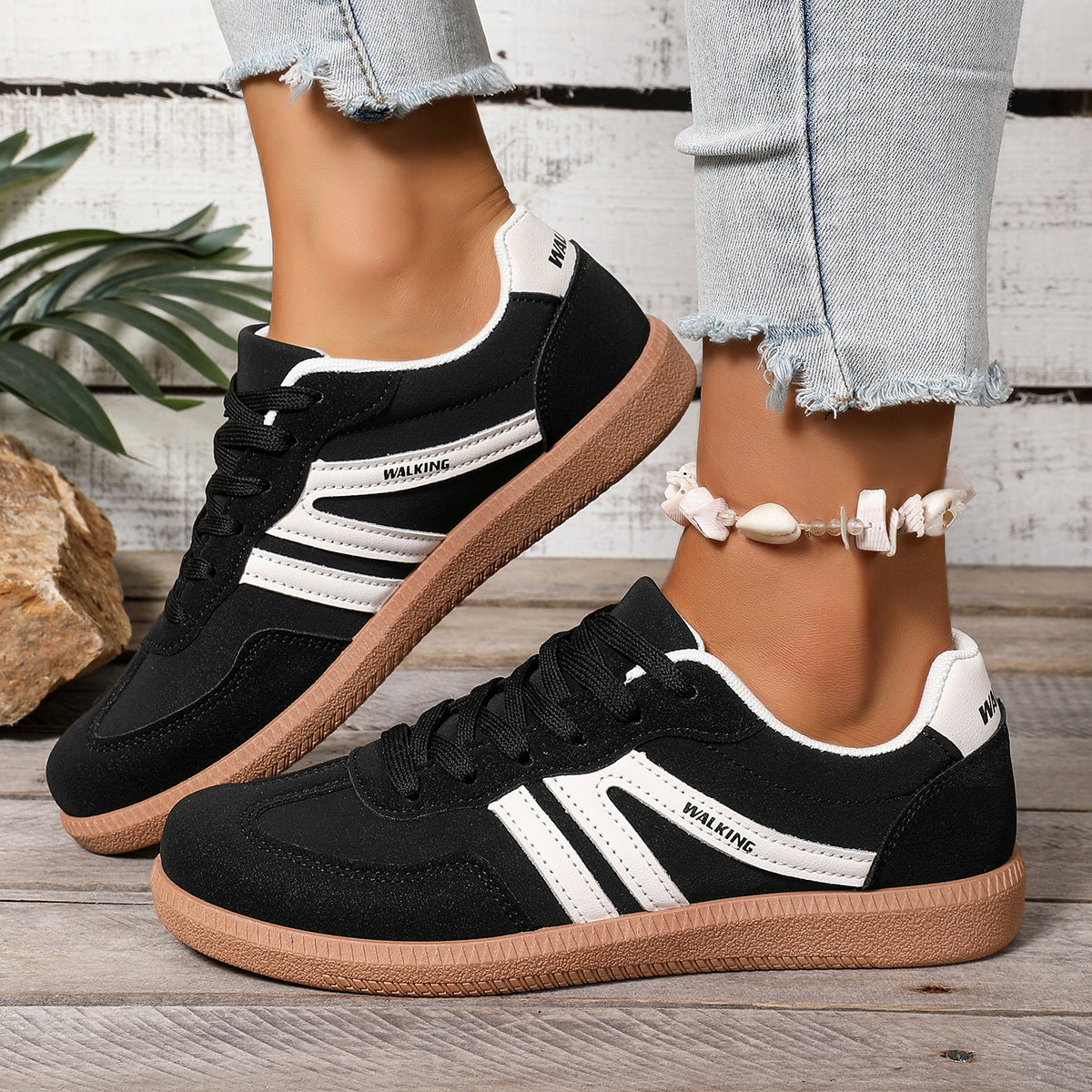 Judith | Womens Running Shoes Retro Sports Lace Up Sneakers