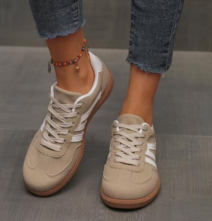 Judith | Womens Running Shoes Retro Sports Lace Up Sneakers