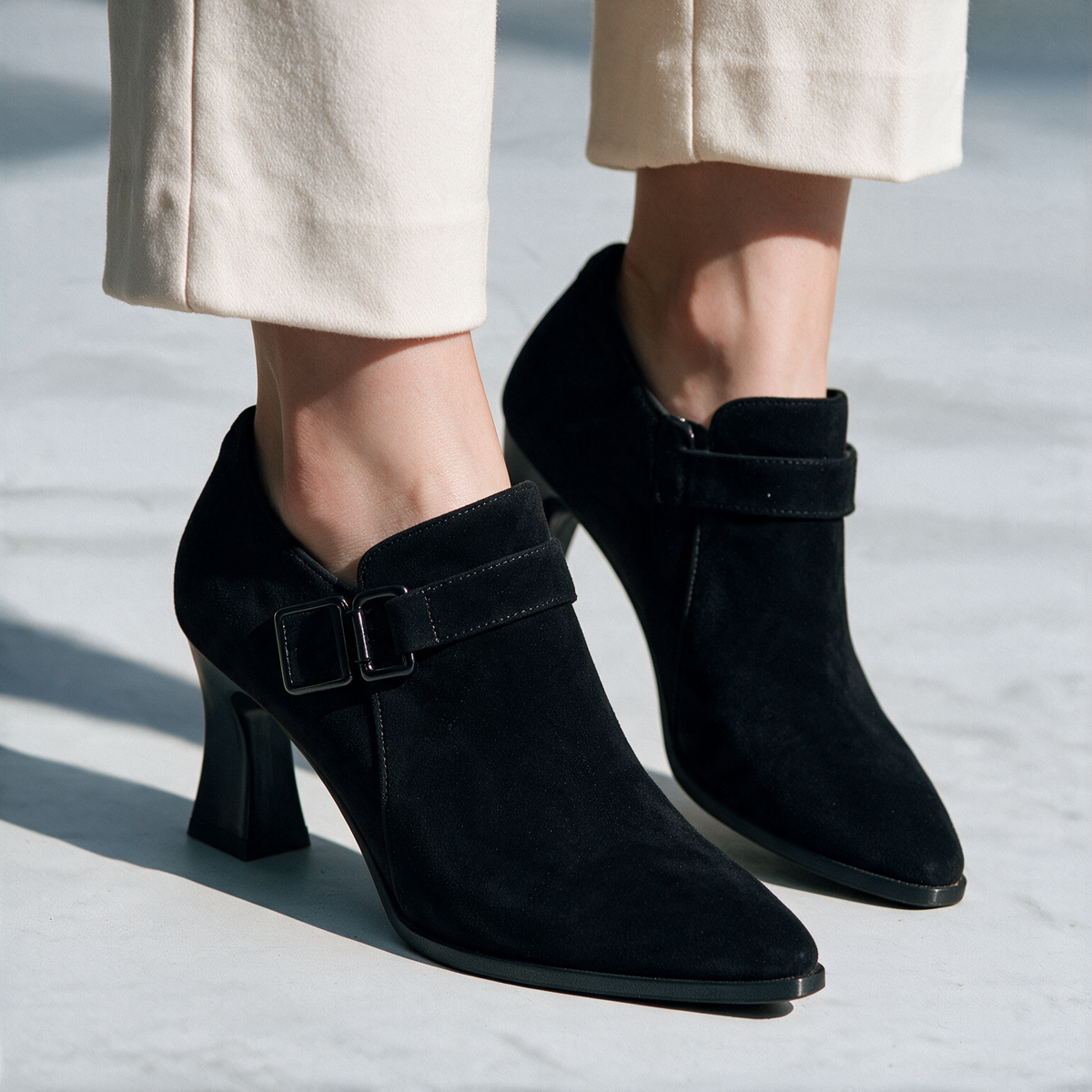 Violet Sculpted Black Heels