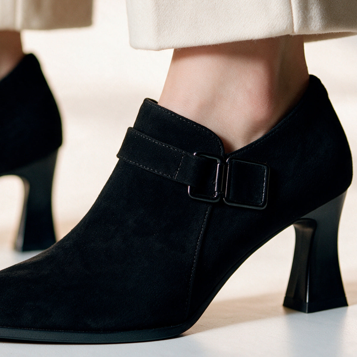 Violet Sculpted Black Heels